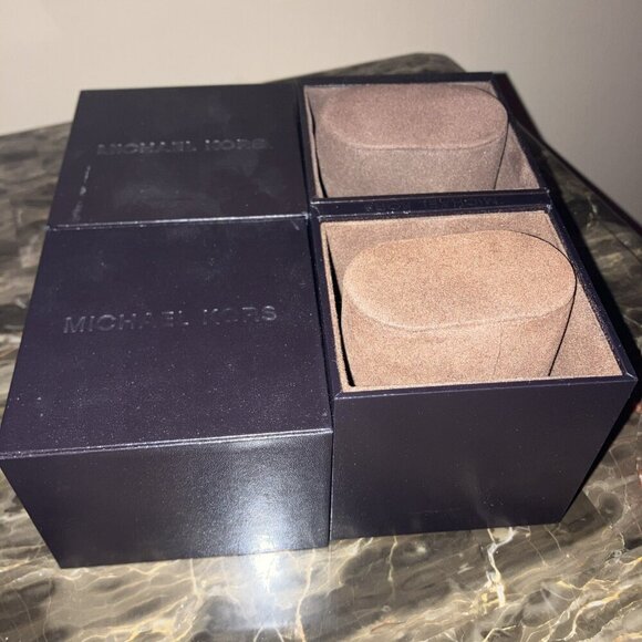 Michael Kors Box Only Authentic Brown Empty Watch Boxes With Cushion & Booklet - Picture 2 of 4